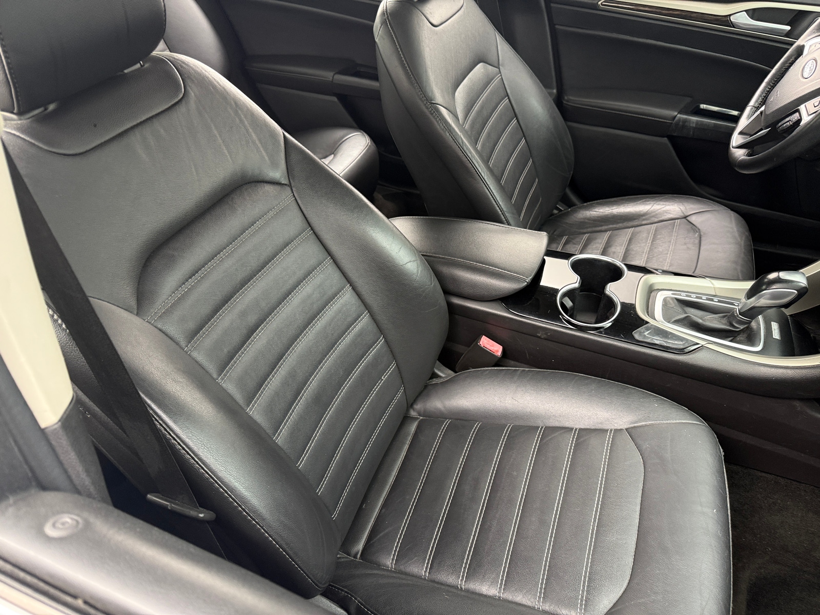 Thumbnail: 2015 Ford Fusion - 2