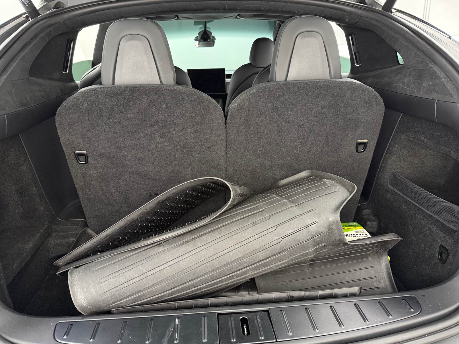 Thumbnail: 2023 Tesla Model X - 6