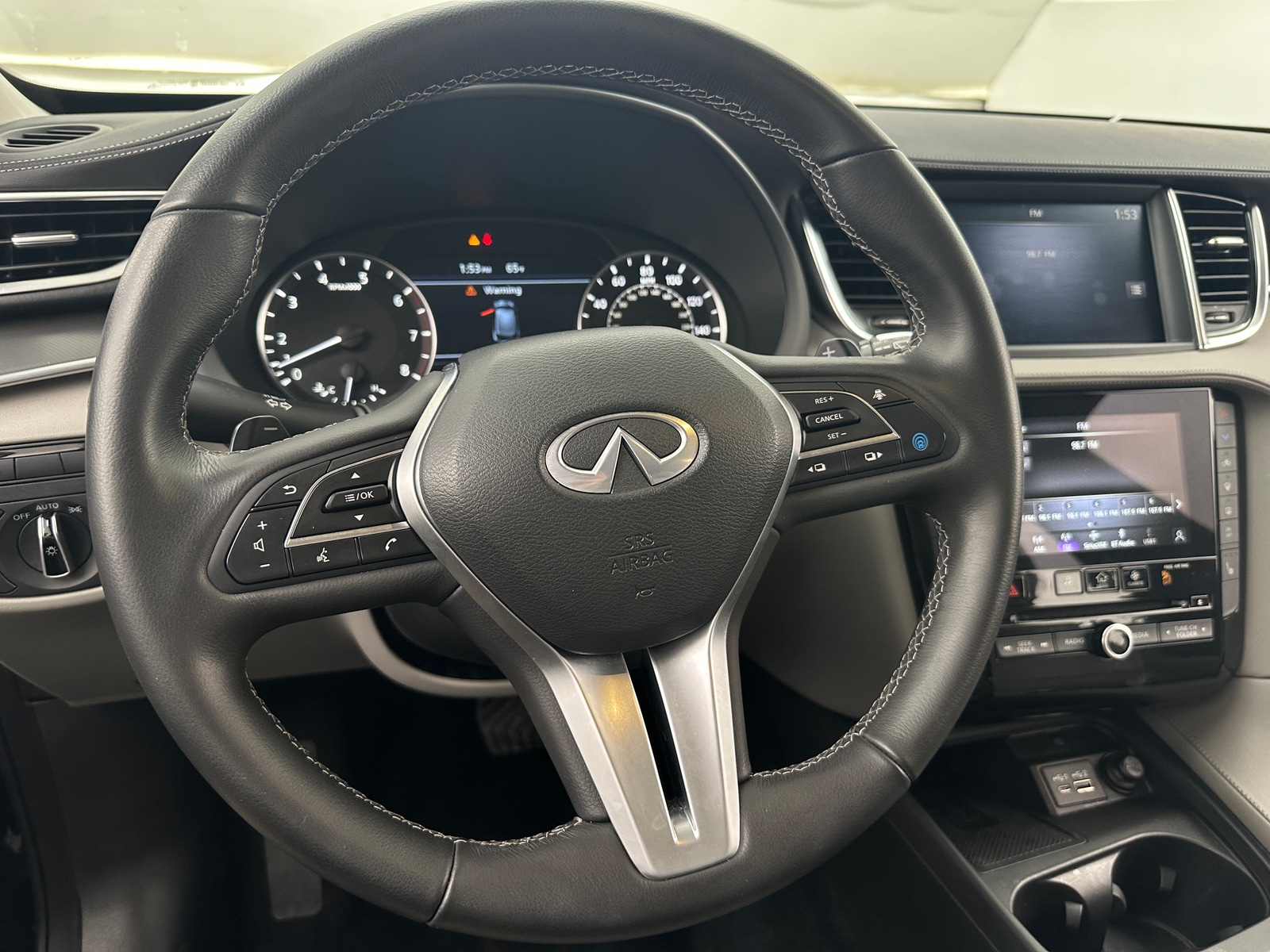 Thumbnail: 2024 INFINITI QX50 - 4