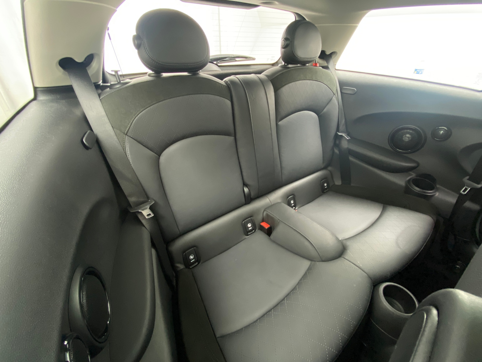 Thumbnail: 2020 MINI Cooper Hardtop - 5