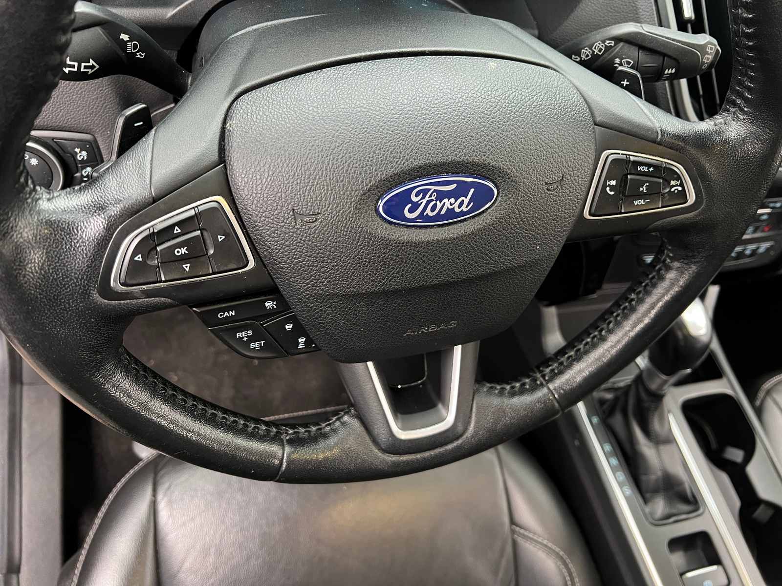 Thumbnail: 2017 Ford Escape - 4