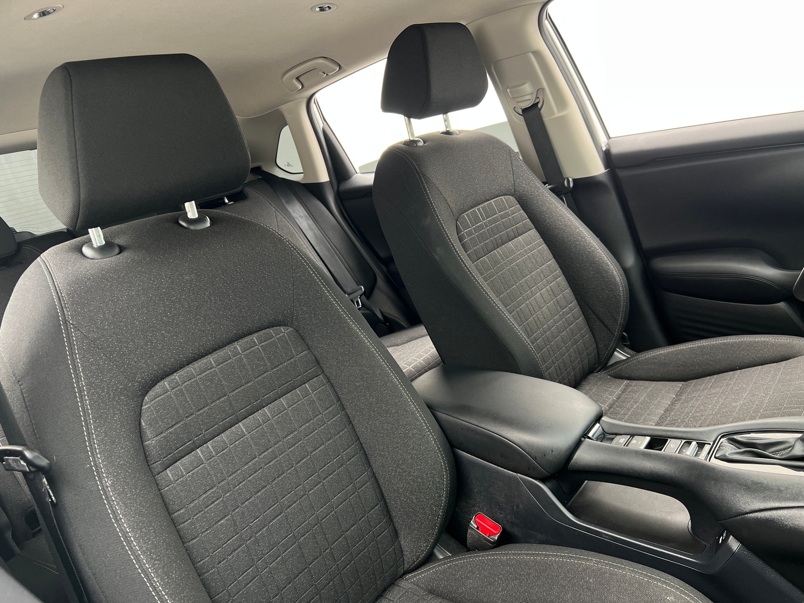 Thumbnail: 2025 Honda HR-V - 2