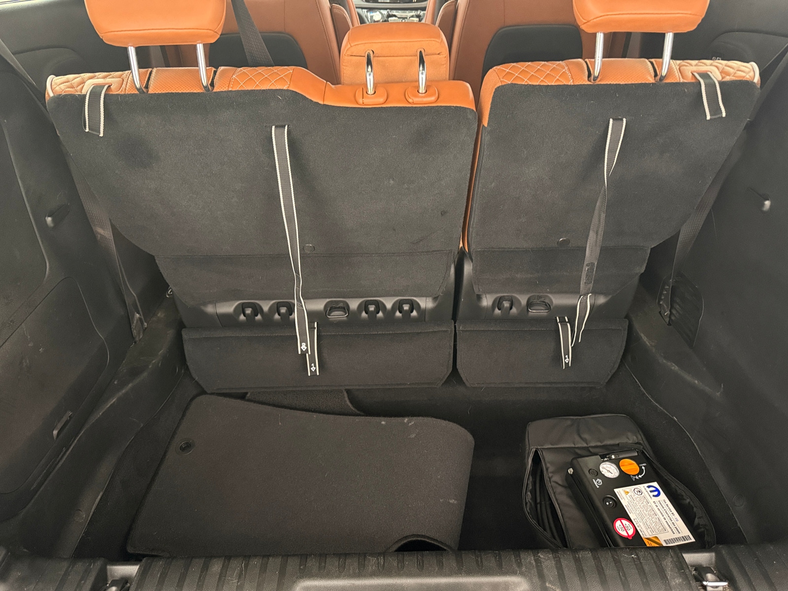 Thumbnail: 2025 Chrysler Pacifica - 6