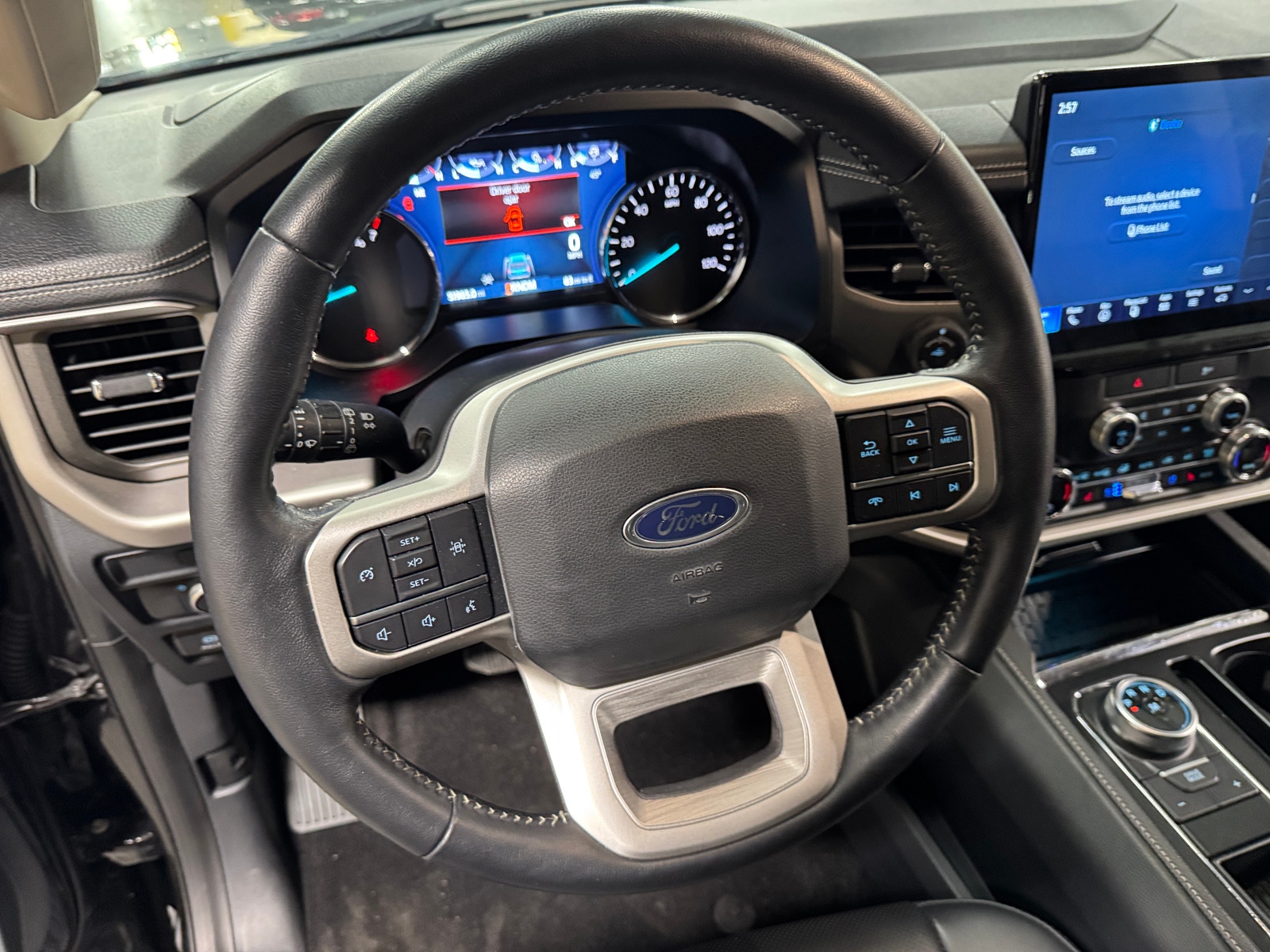 Thumbnail: 2022 Ford Expedition MAX - 4