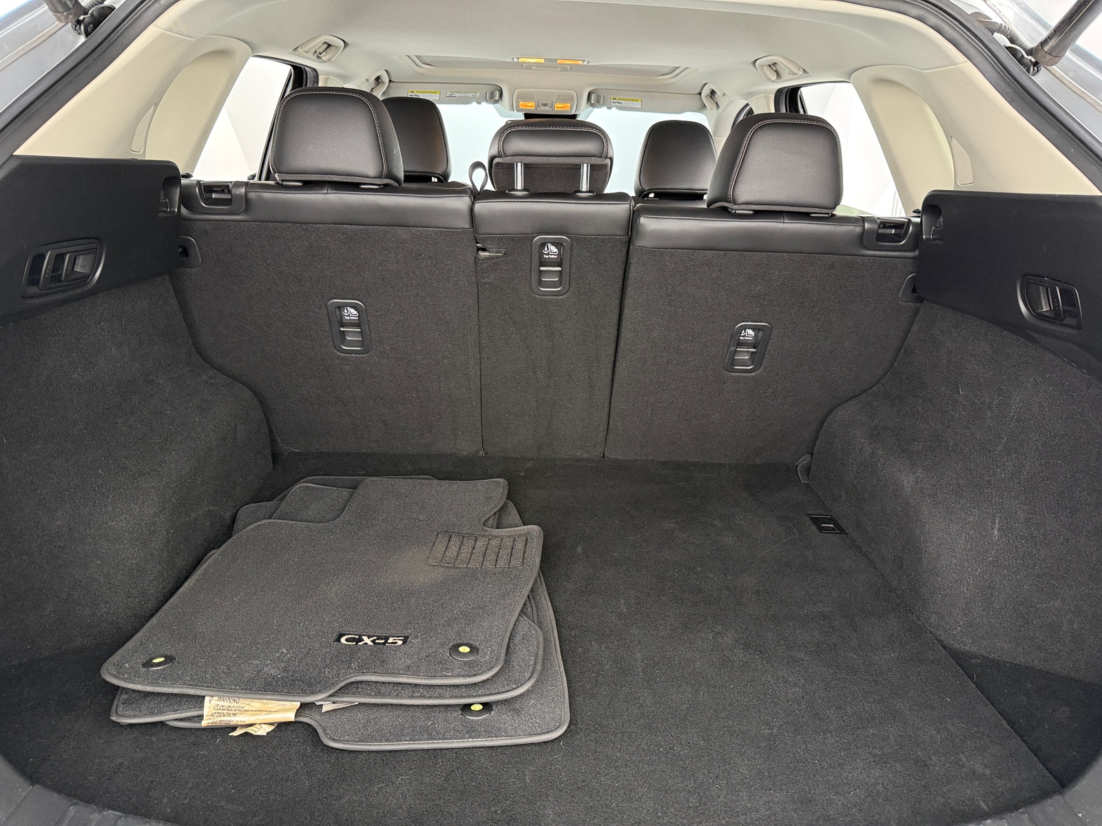 Thumbnail: 2020 Mazda CX-5 - 6