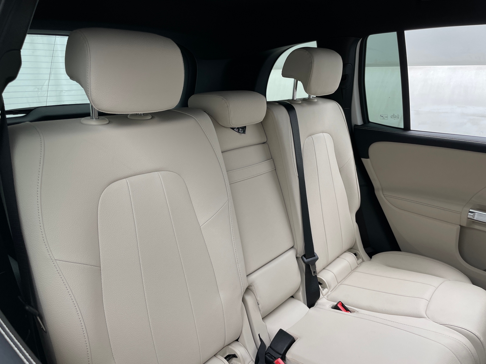 Thumbnail: 2025 Mercedes-Benz GLB - 5