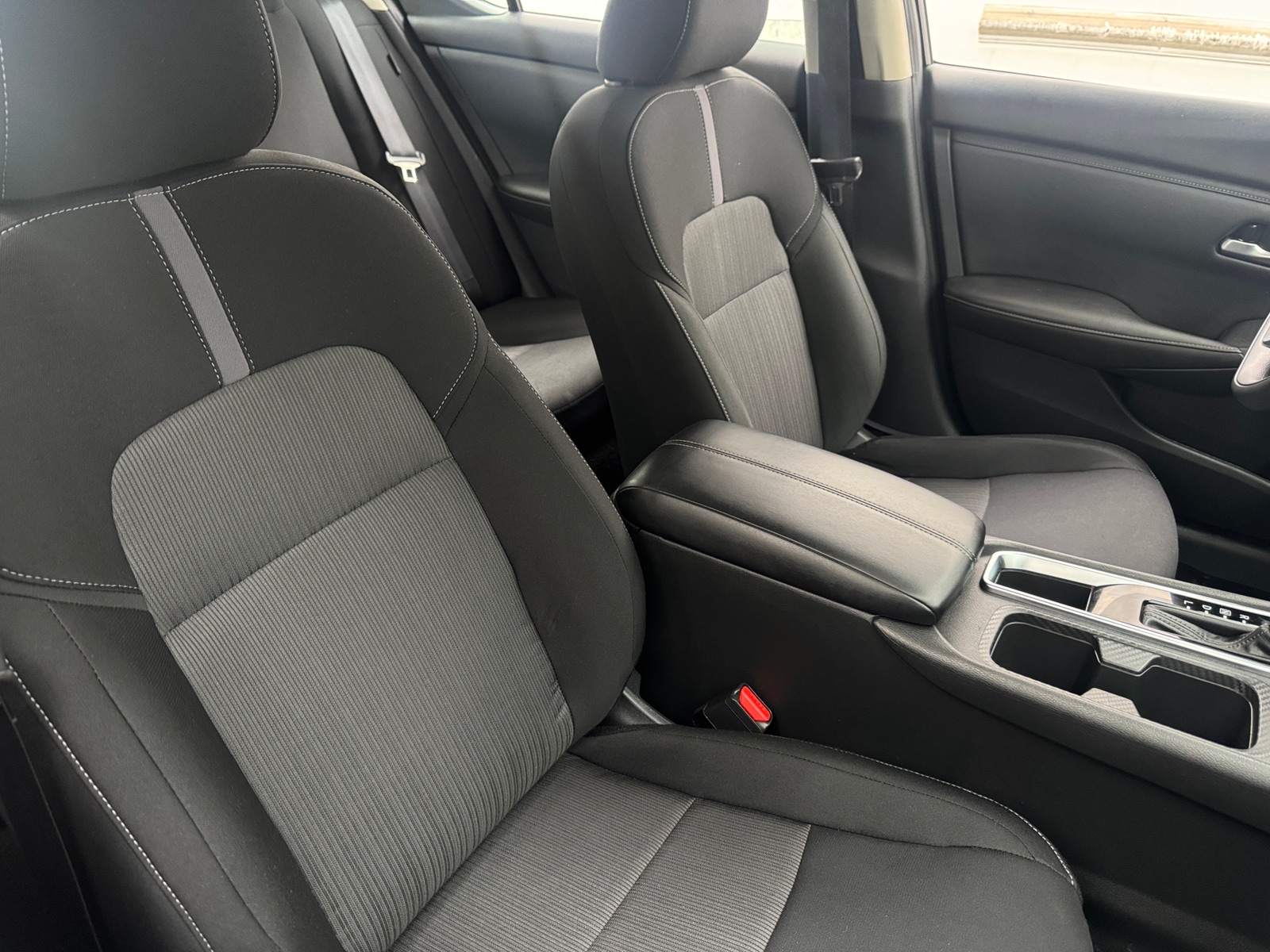 Thumbnail: 2025 Nissan Sentra - 2