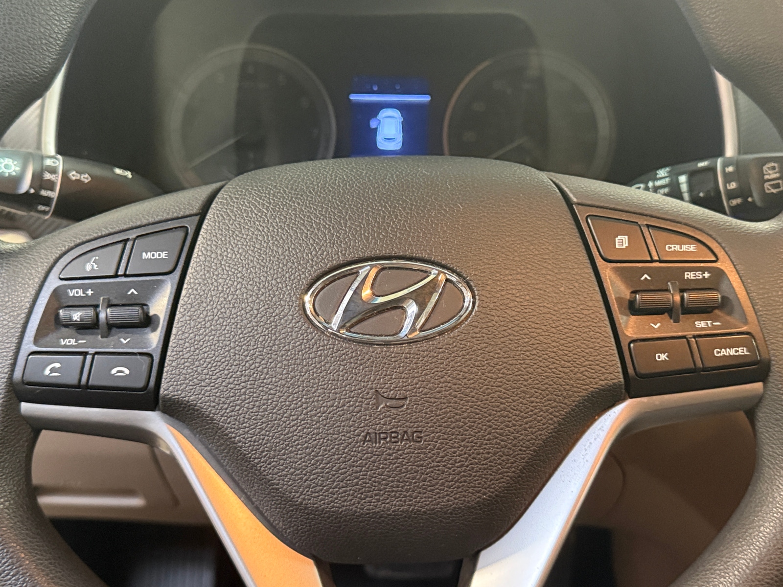 Thumbnail: 2020 Hyundai Tucson - 5