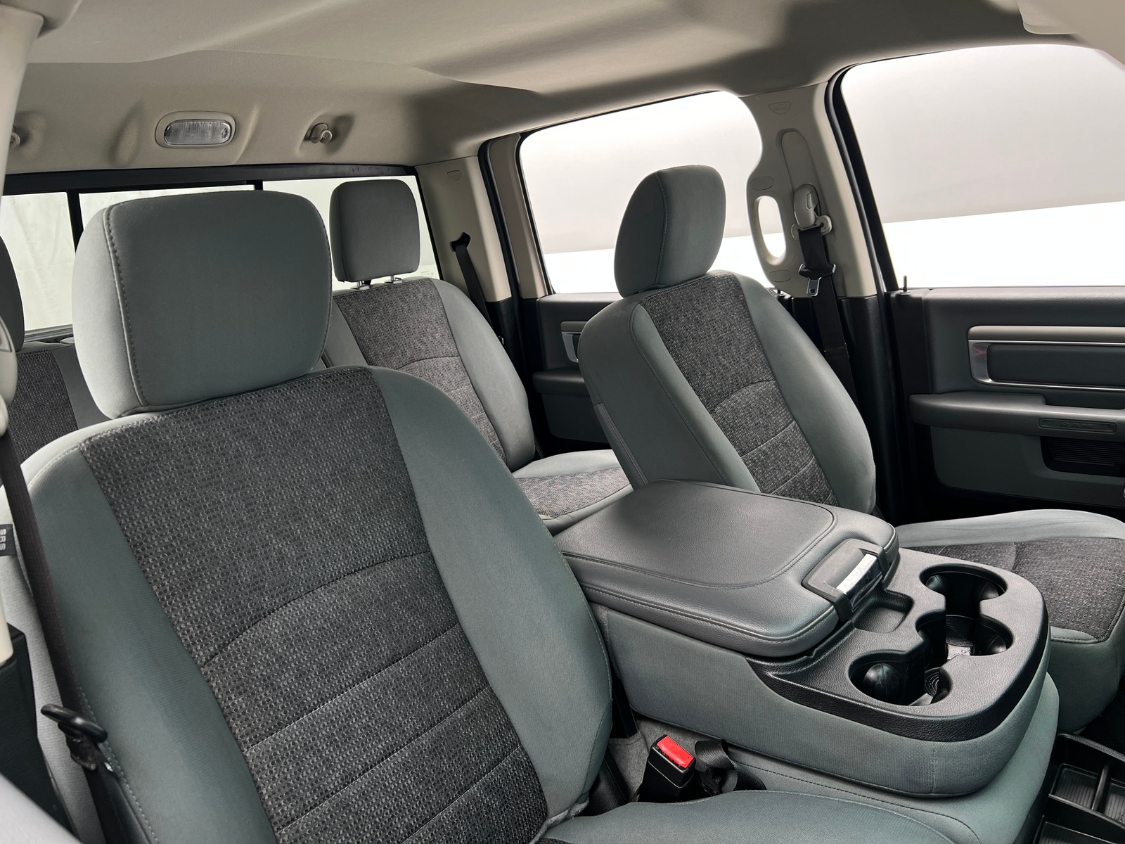 Thumbnail: 2019 RAM 1500 Classic - 2