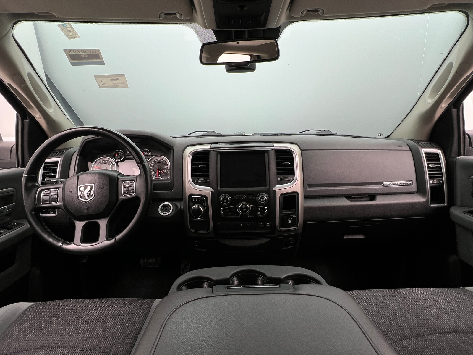 Thumbnail: 2019 RAM 1500 Classic - 3