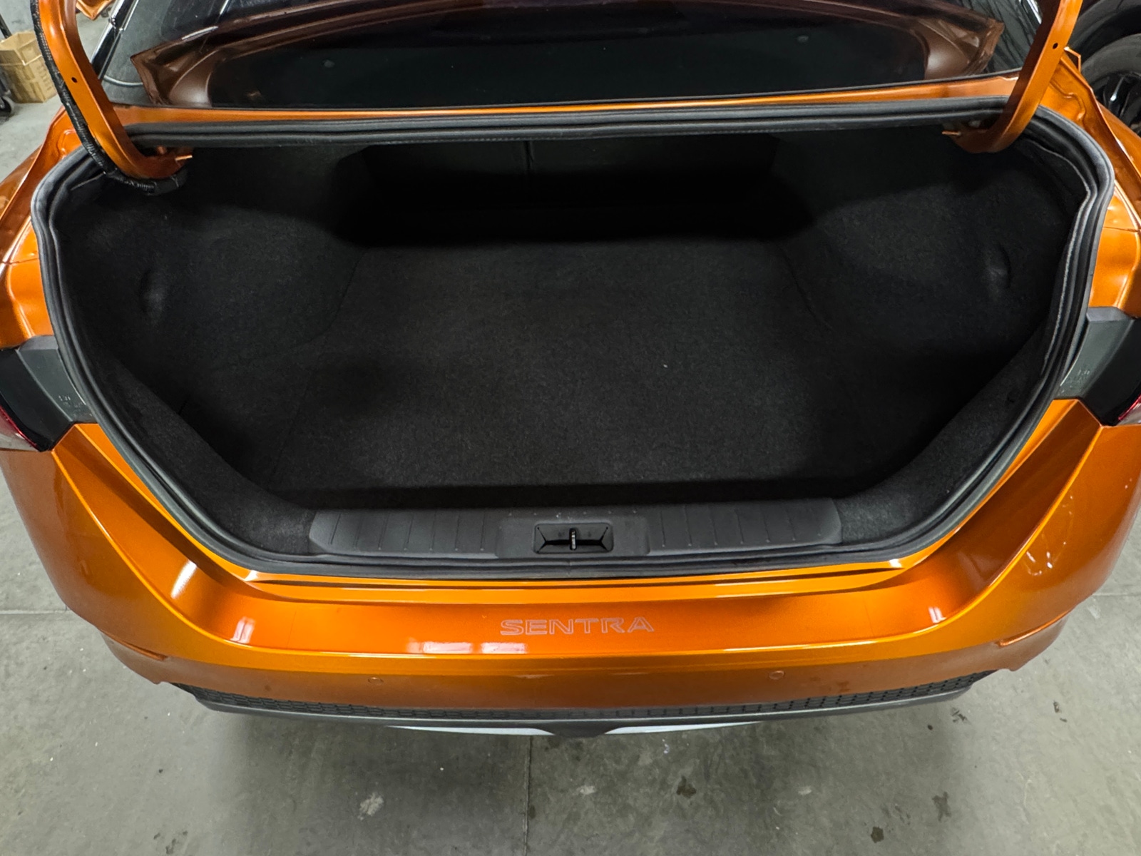 Thumbnail: 2023 Nissan Sentra - 7