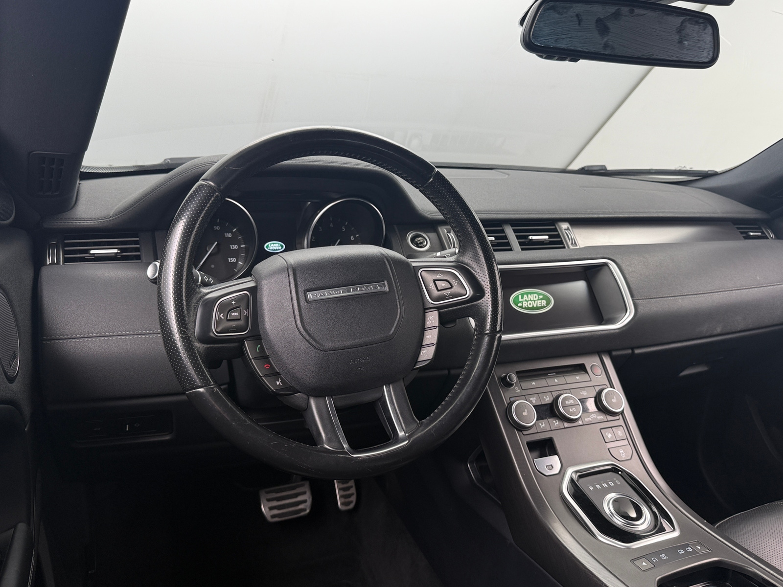 Thumbnail: 2018 Land Rover Range Rover Evoque - 4