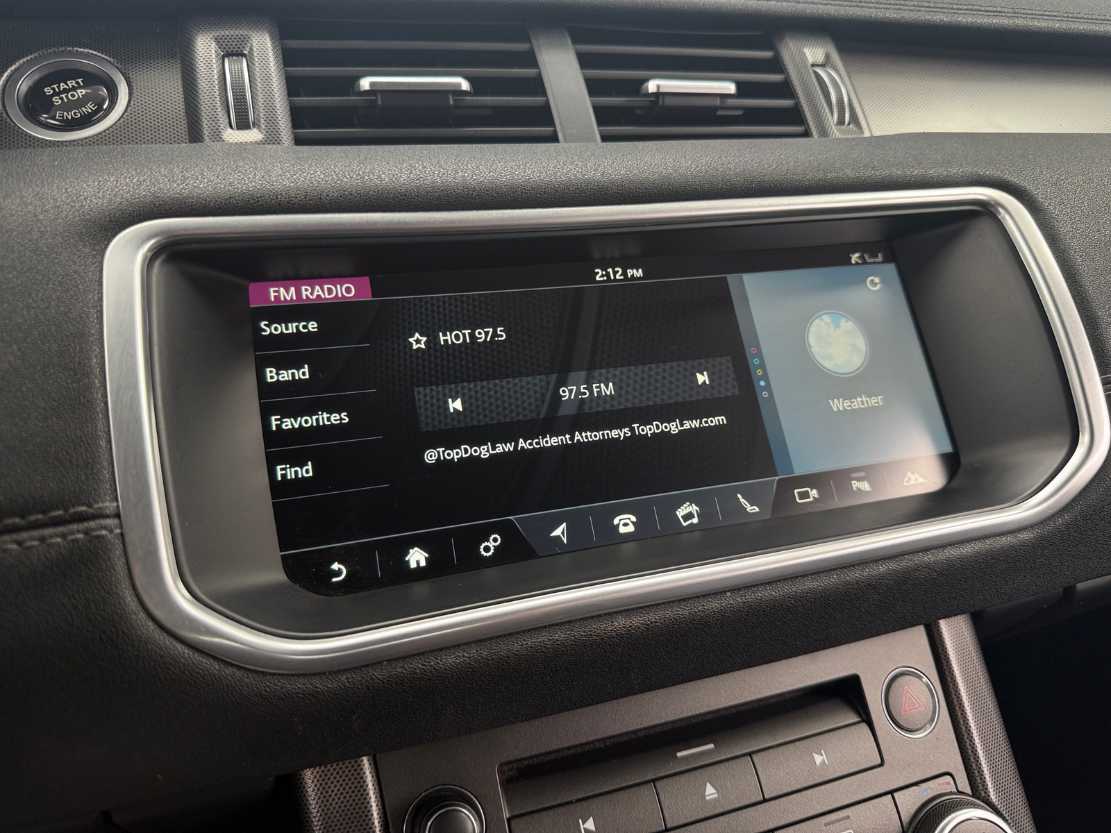 Thumbnail: 2018 Land Rover Range Rover Evoque - 3