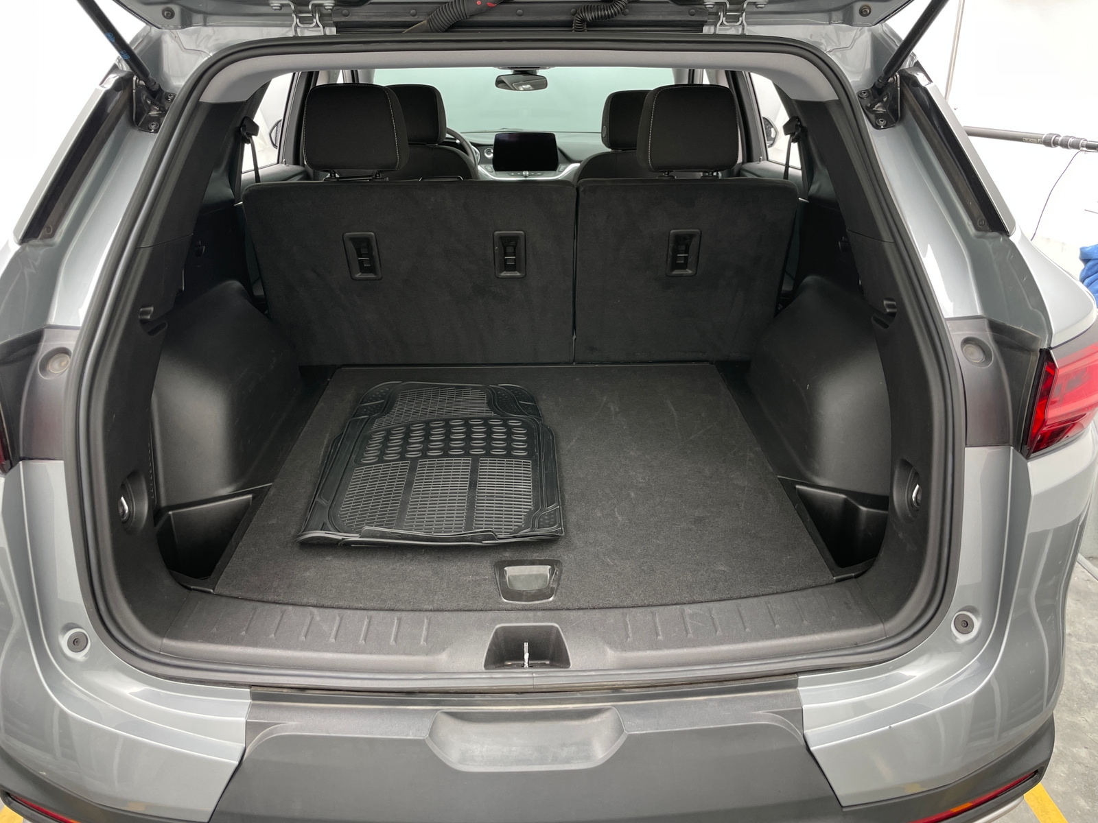 Thumbnail: 2025 Chevrolet Blazer - 7