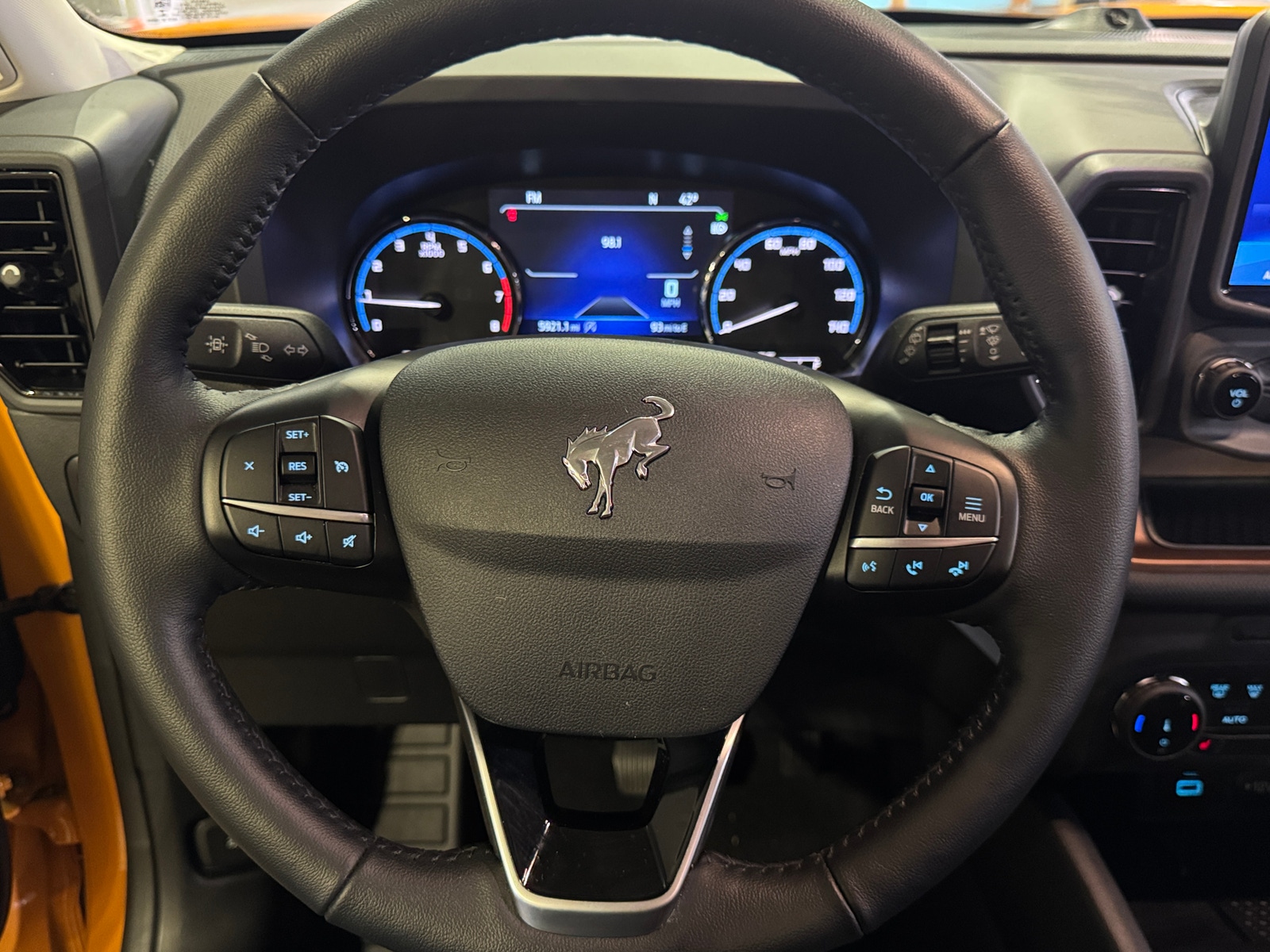 Thumbnail: 2022 Ford Bronco Sport - 4