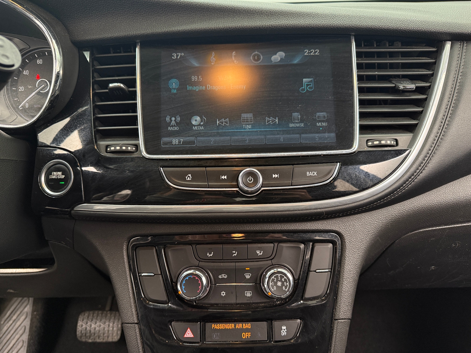 Thumbnail: 2019 Buick Encore - 4