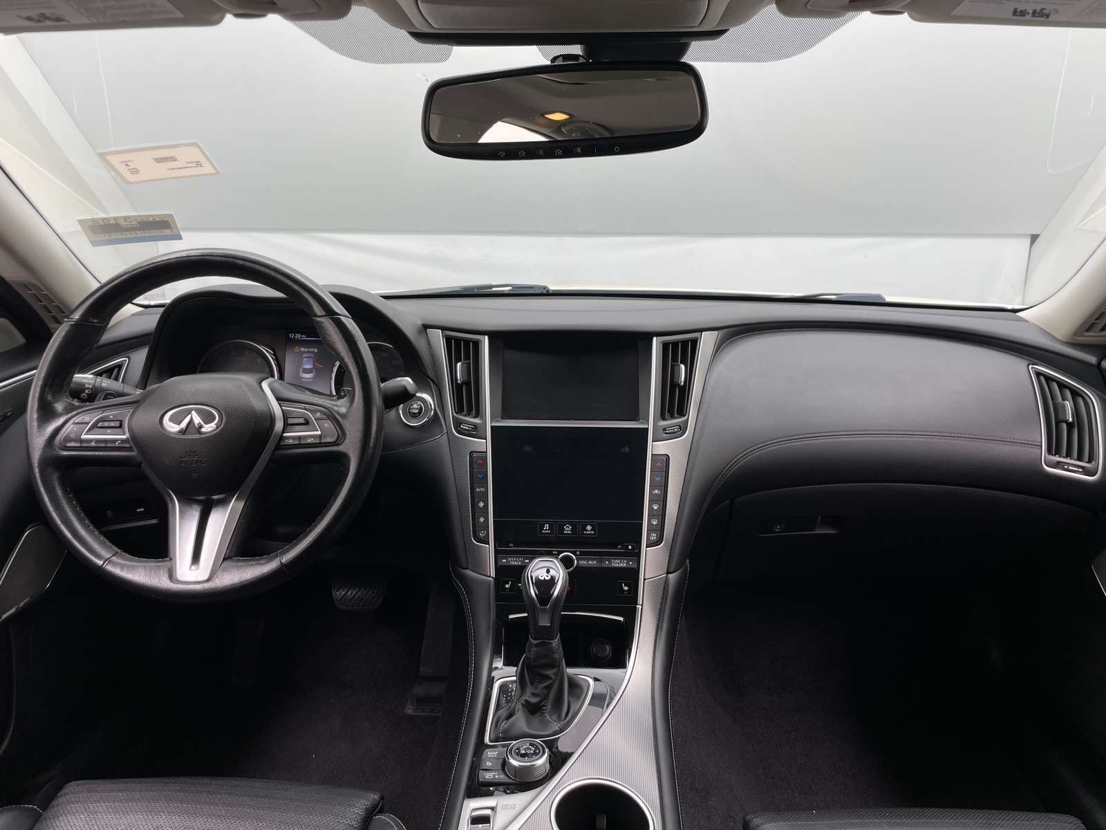 Thumbnail: 2019 INFINITI Q50 - 2