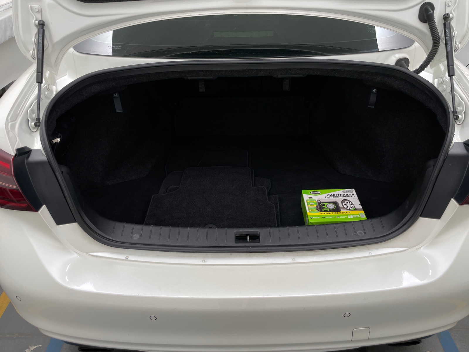 Thumbnail: 2019 INFINITI Q50 - 6