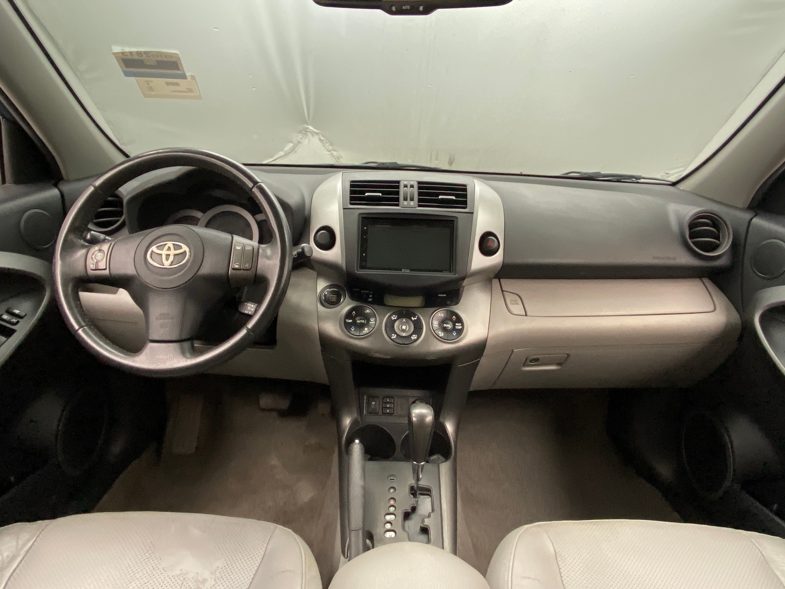 Thumbnail: 2012 Toyota RAV4 - 3