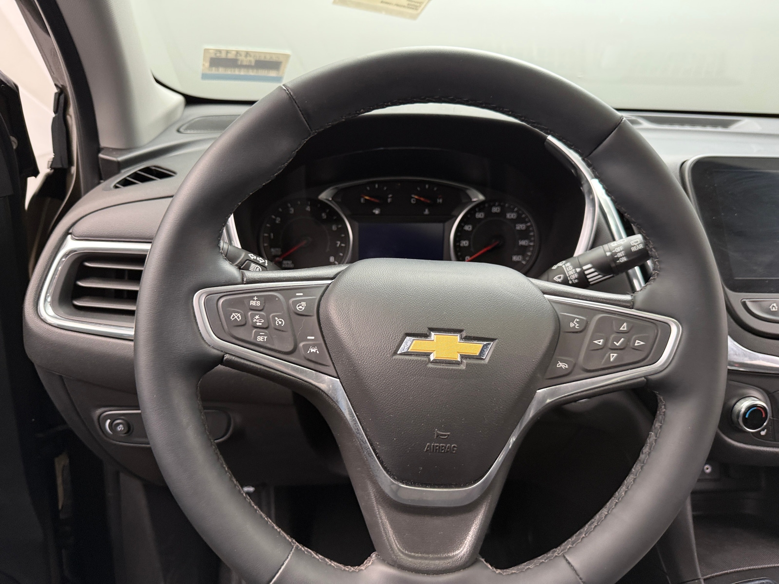 Thumbnail: 2023 Chevrolet Equinox - 5