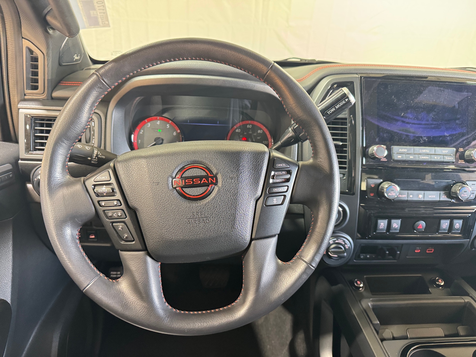 Thumbnail: 2024 Nissan Titan - 5