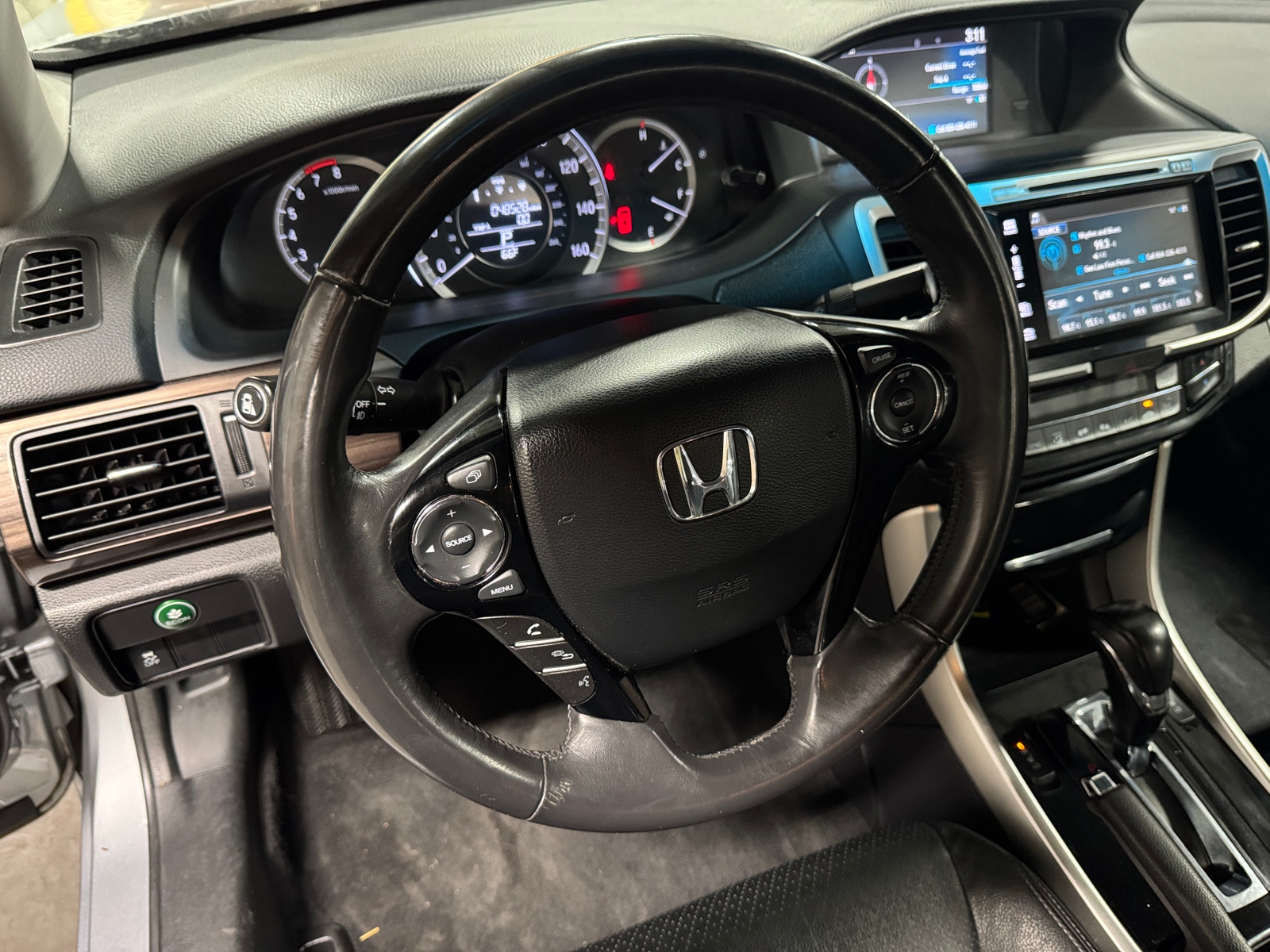 Thumbnail: 2017 Honda Accord - 4