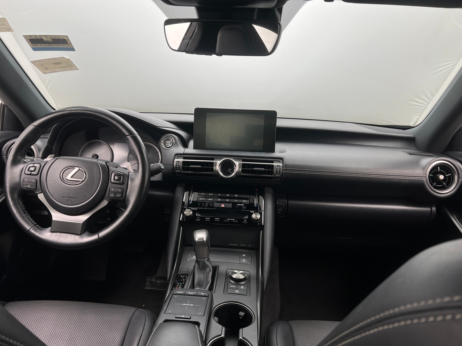 Thumbnail: 2021 Lexus IS - 2