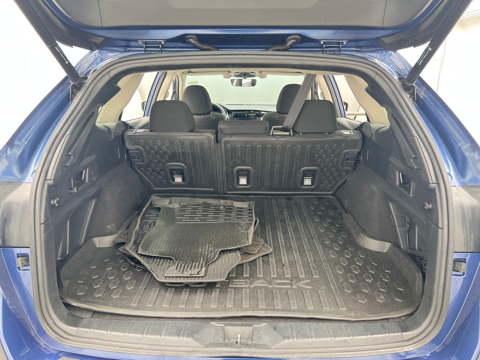 Thumbnail: 2020 Subaru Outback - 7