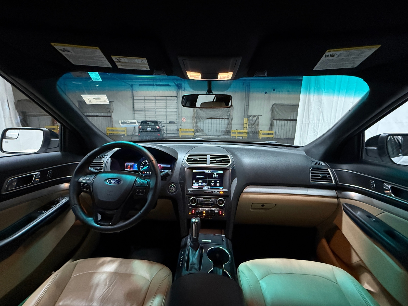 Thumbnail: 2016 Ford Explorer - 3