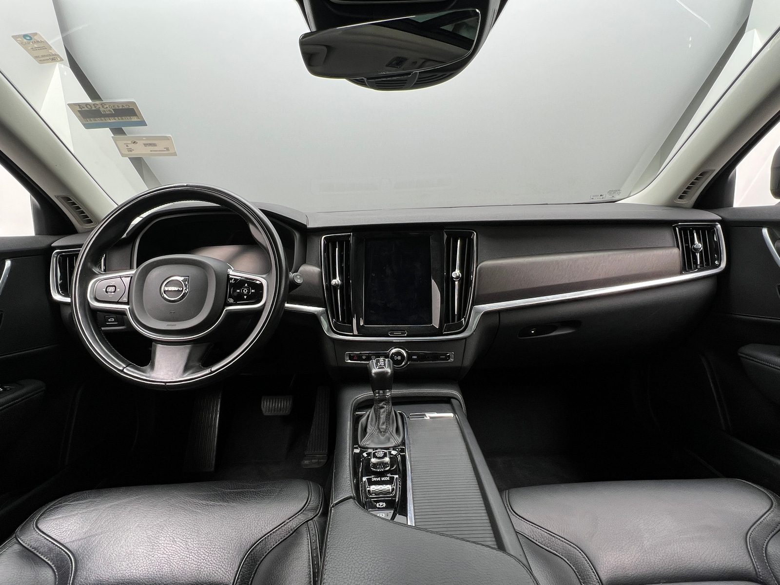 Thumbnail: 2018 Volvo V90 - 2