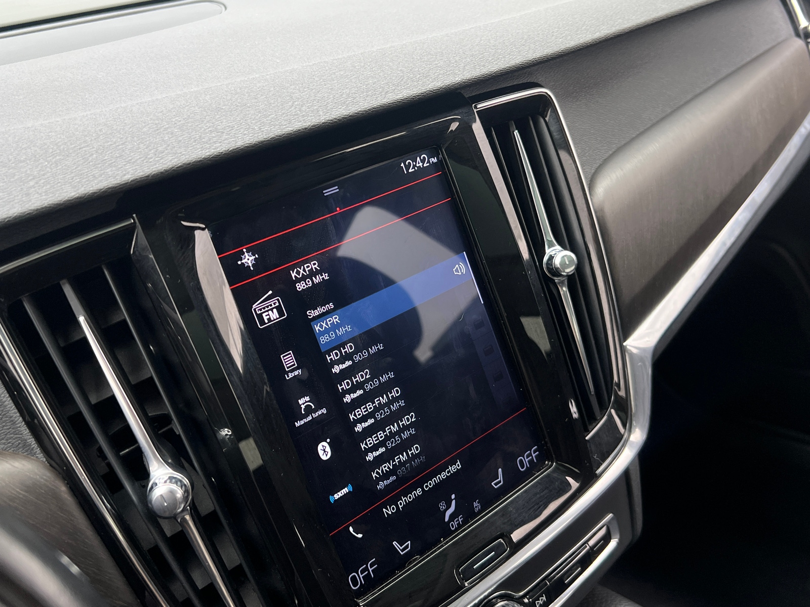 Thumbnail: 2018 Volvo V90 - 3