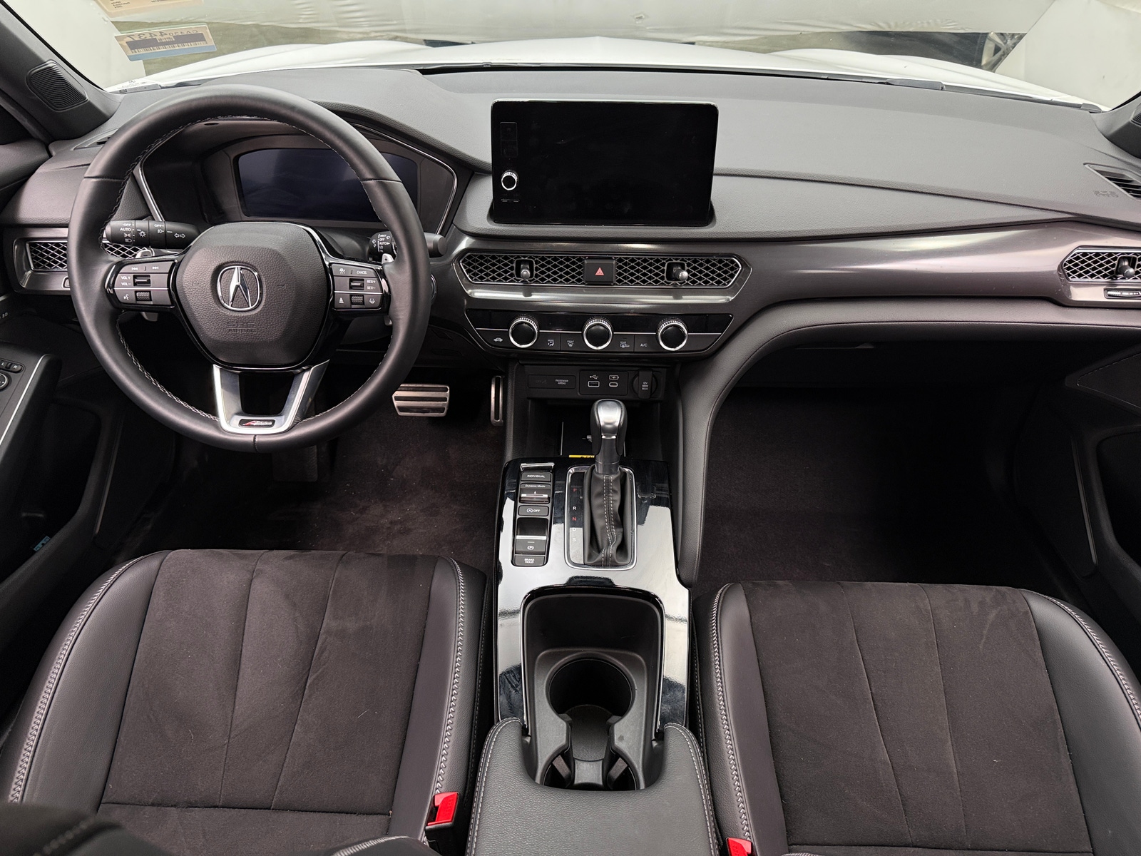 Thumbnail: 2024 Acura Integra - 2