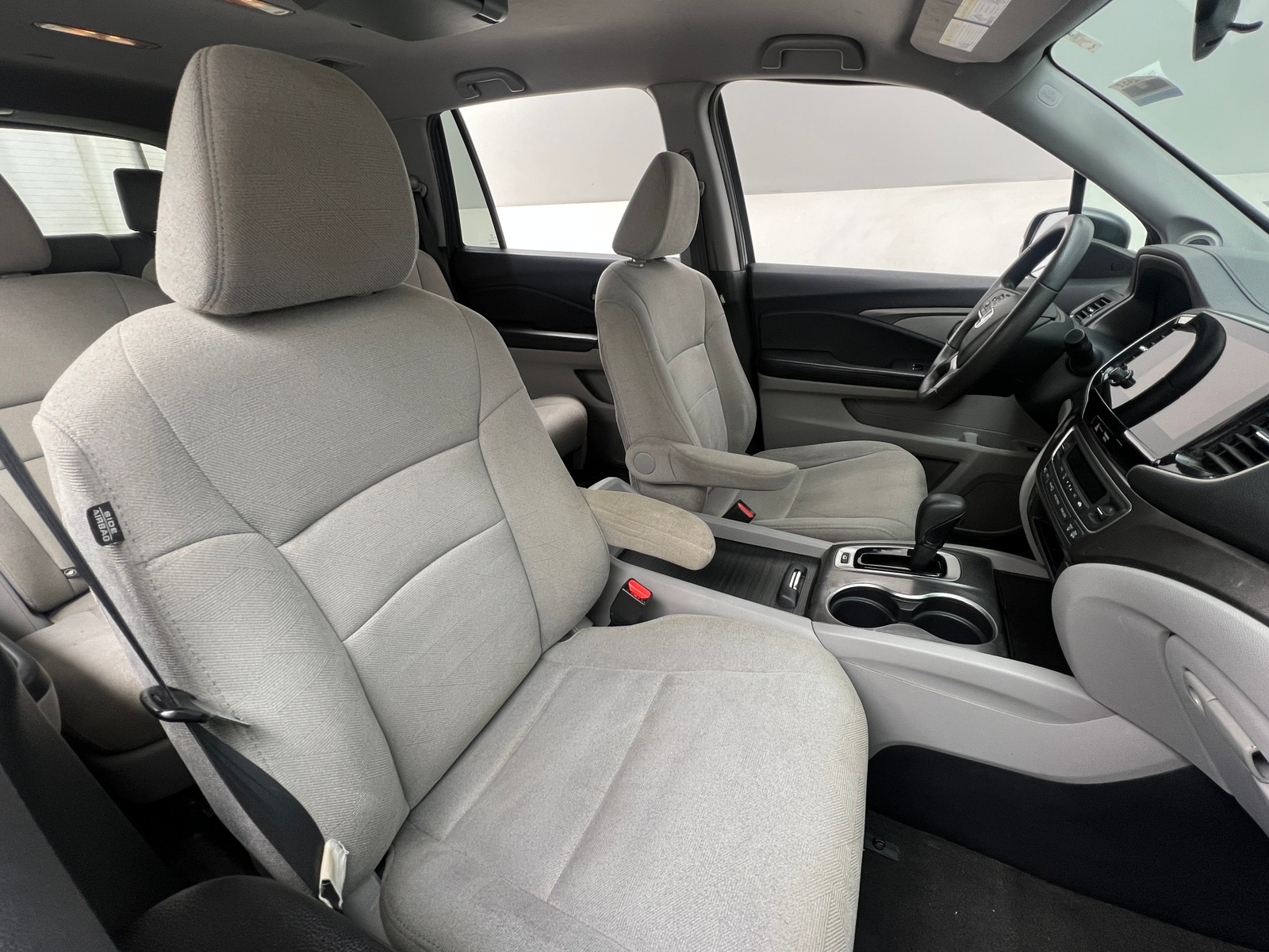 Thumbnail: 2020 Honda Pilot - 2