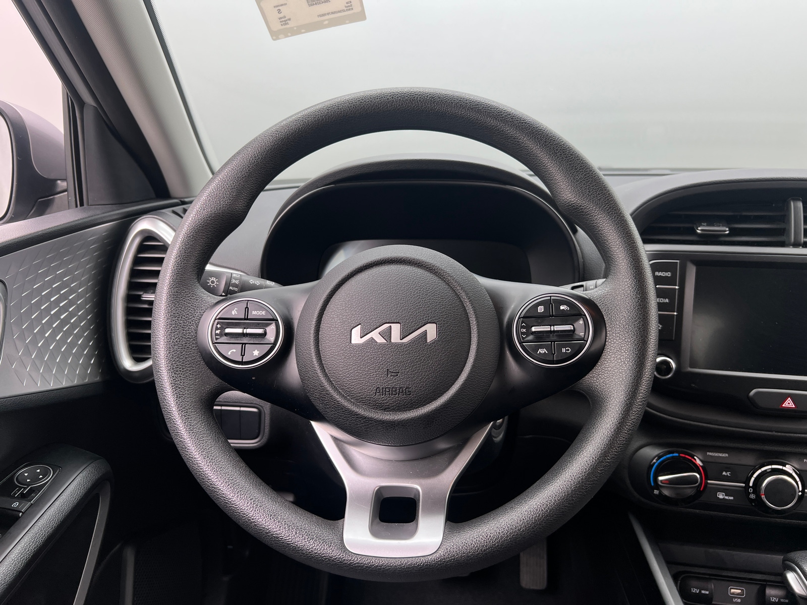 Thumbnail: 2024 Kia Soul - 5