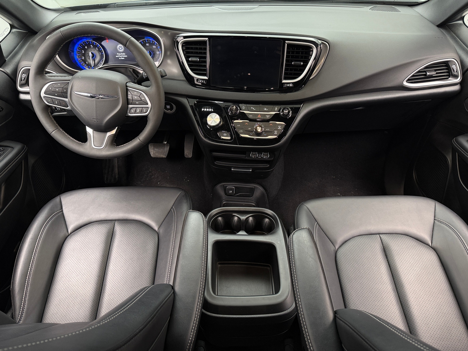 Thumbnail: 2025 Chrysler Pacifica - 2