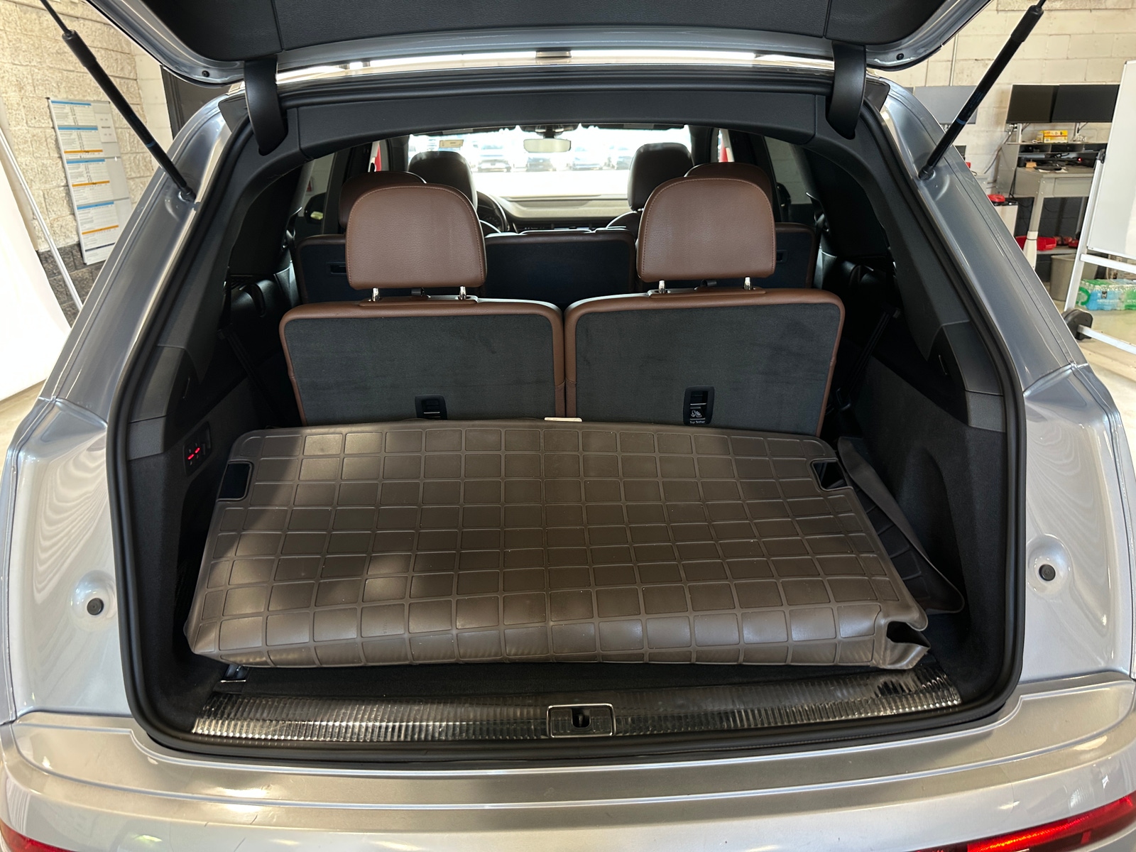 Thumbnail: 2017 Audi Q7 - 6