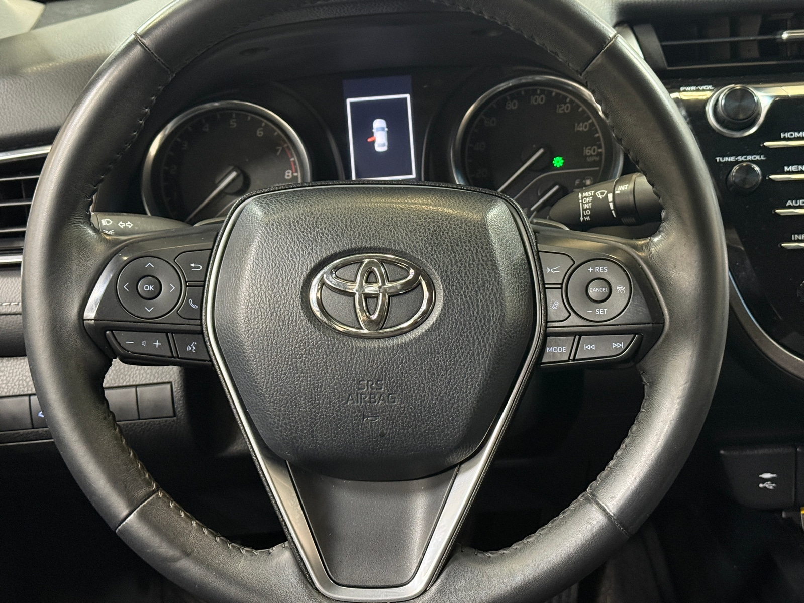 Thumbnail: 2018 Toyota Camry - 5