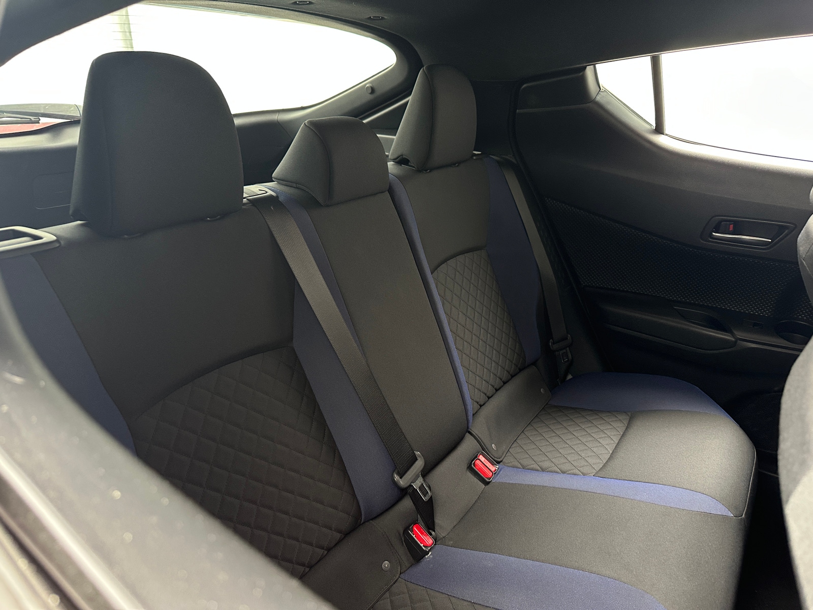 Thumbnail: 2021 Toyota C-HR - 6