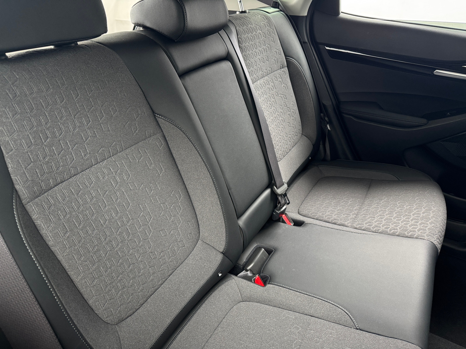 Thumbnail: 2024 Kia Seltos - 6