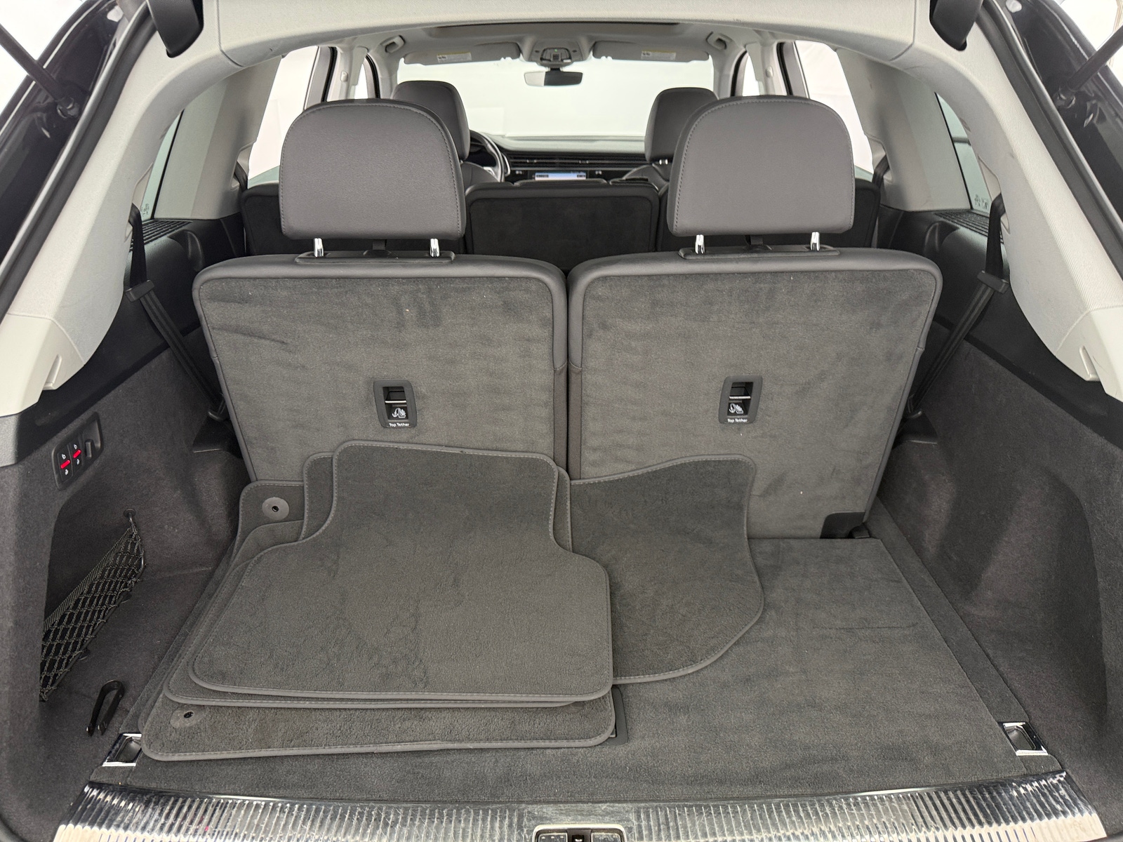 Thumbnail: 2020 Audi Q7 - 6