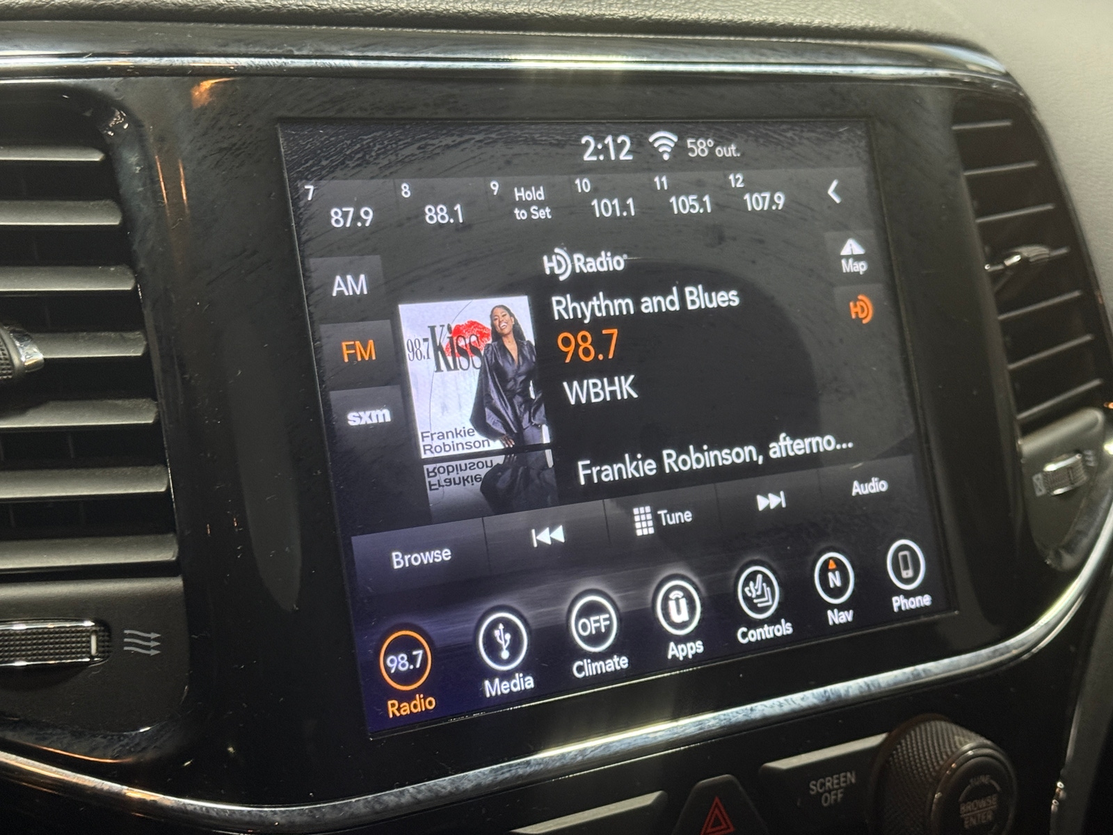 Thumbnail: 2019 Jeep Grand Cherokee - 3