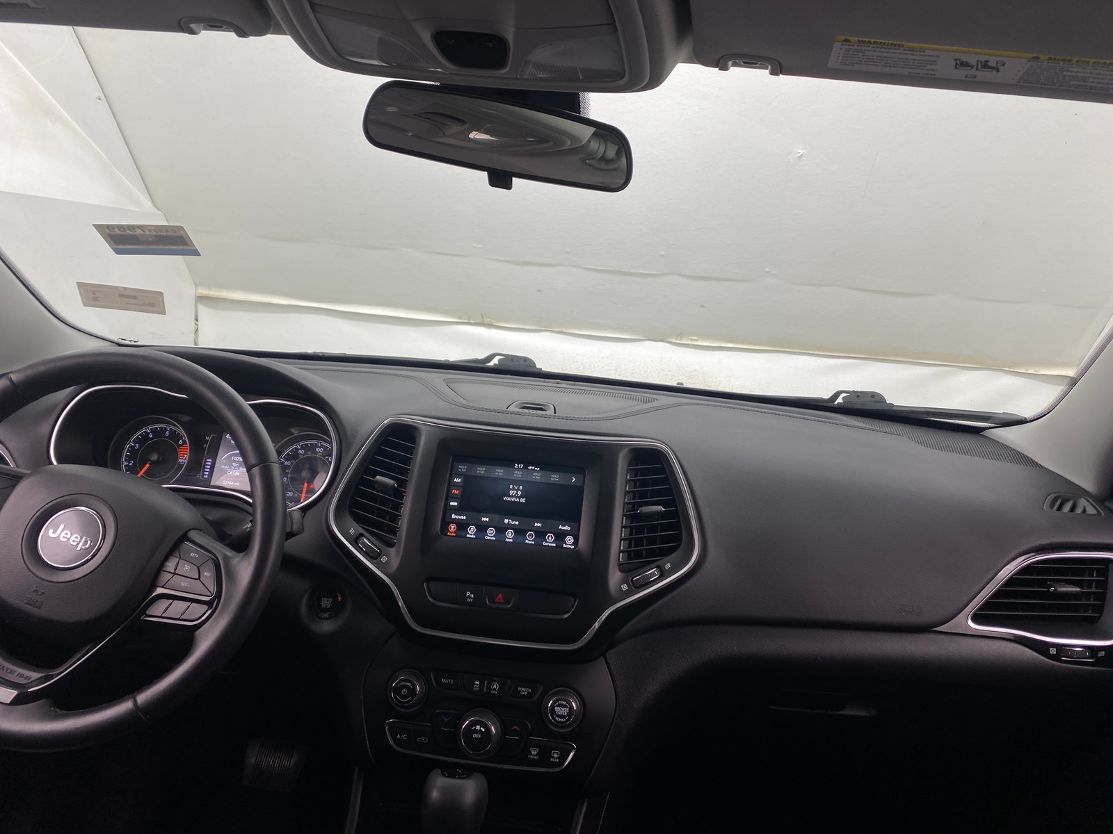 Thumbnail: 2020 Jeep Cherokee - 2