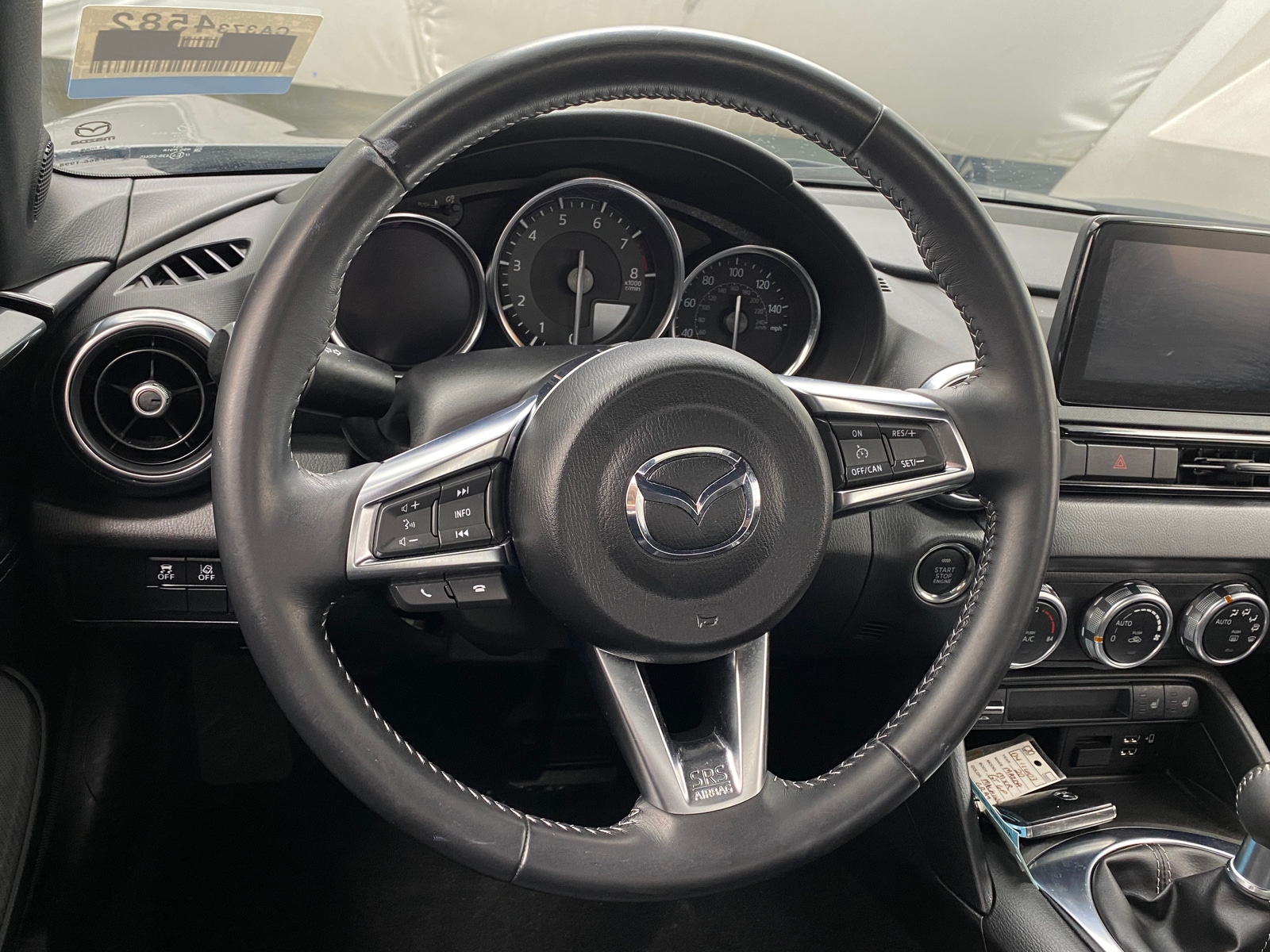 Thumbnail: 2020 Mazda MX-5 Miata - 4