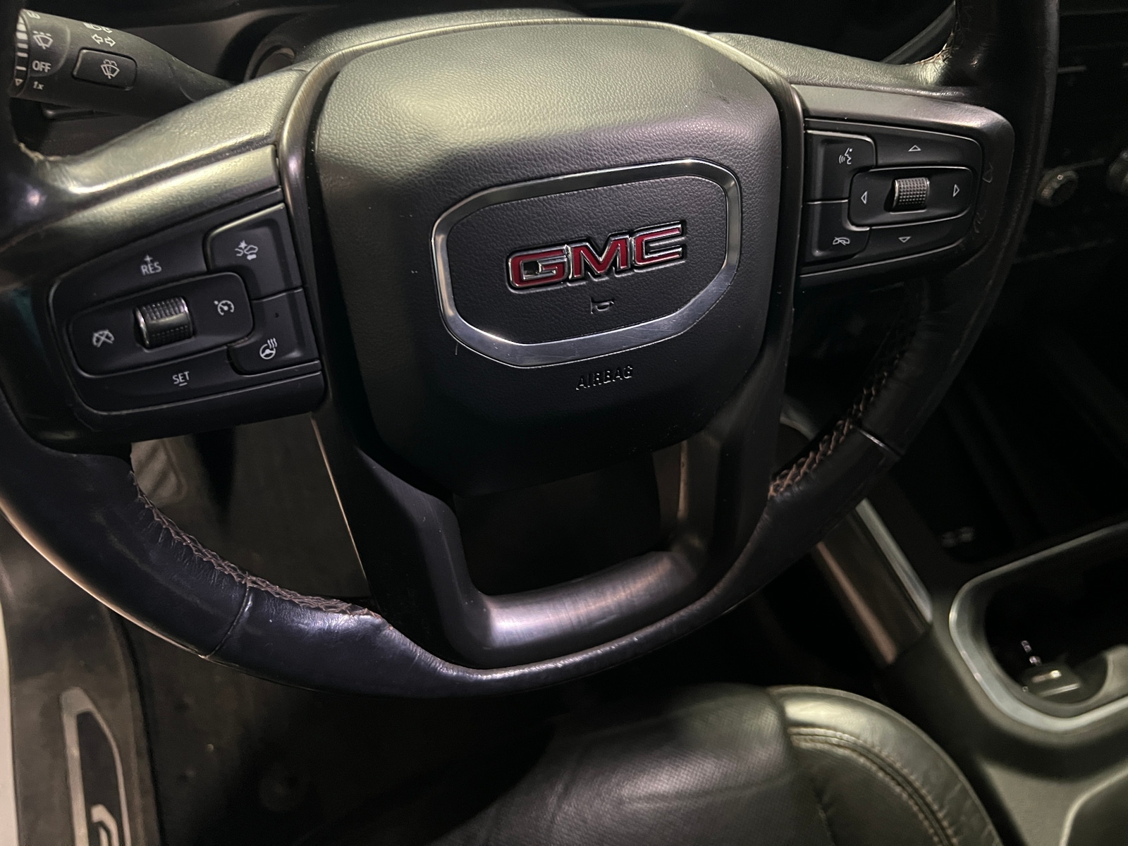 Thumbnail: 2021 GMC Sierra 2500 - 4