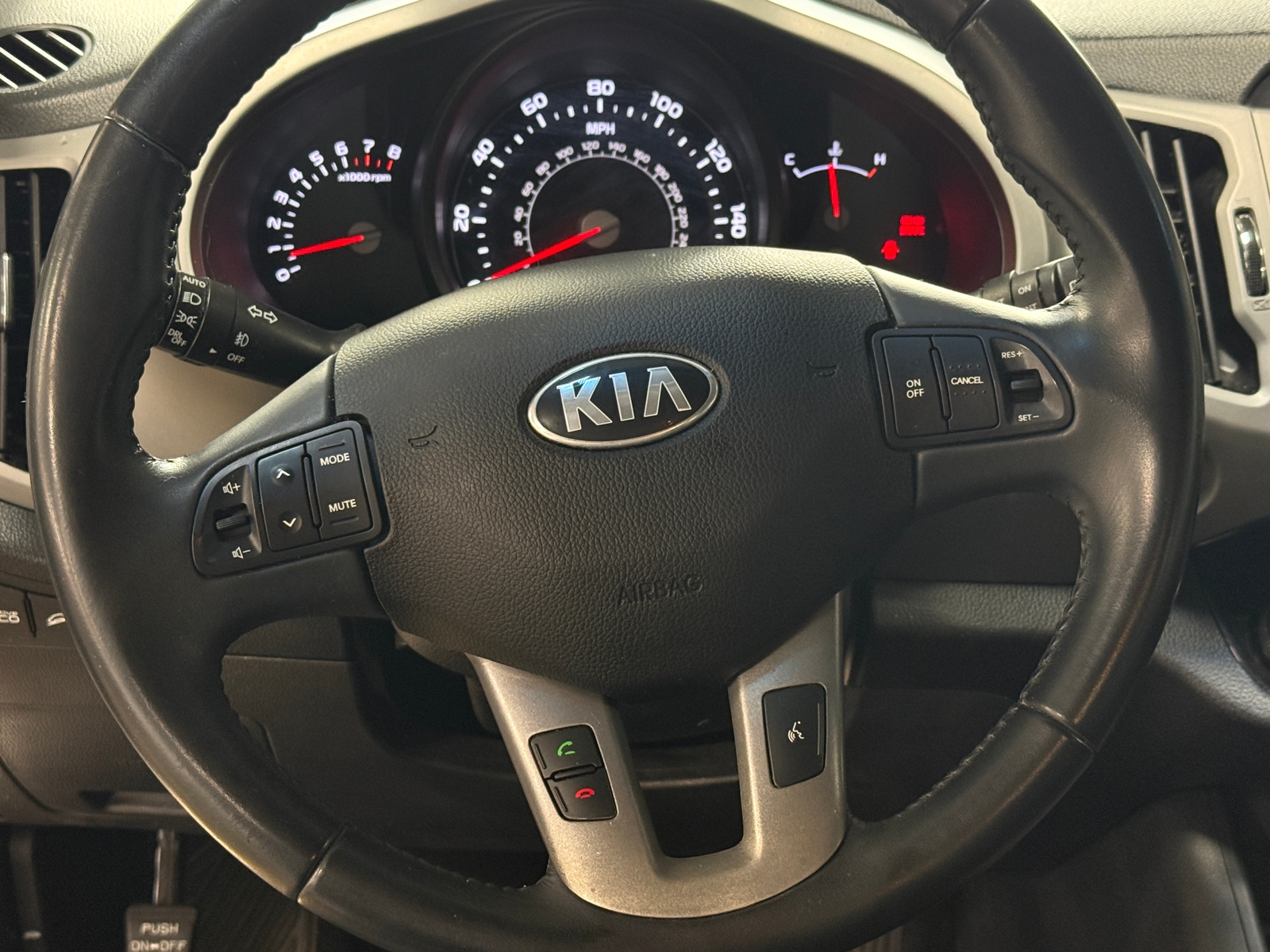 Thumbnail: 2016 Kia Sportage - 4