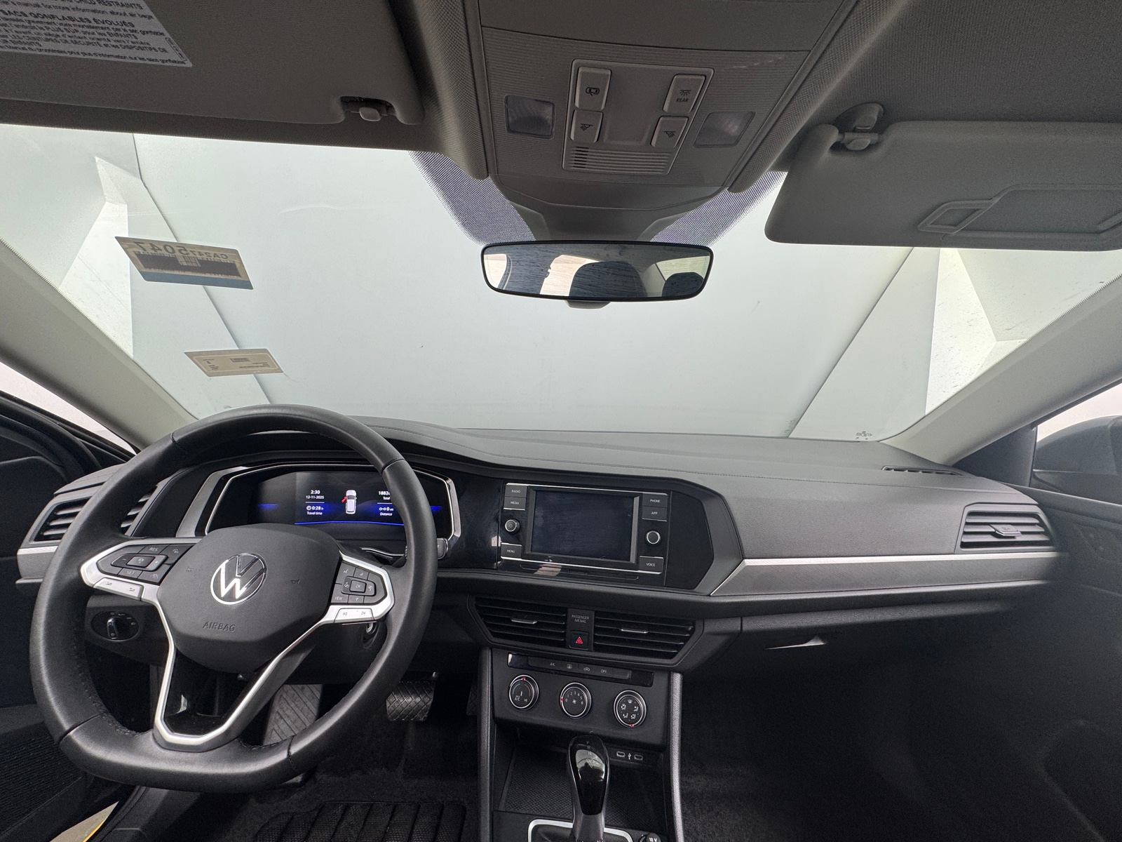 Thumbnail: 2024 Volkswagen Jetta - 3