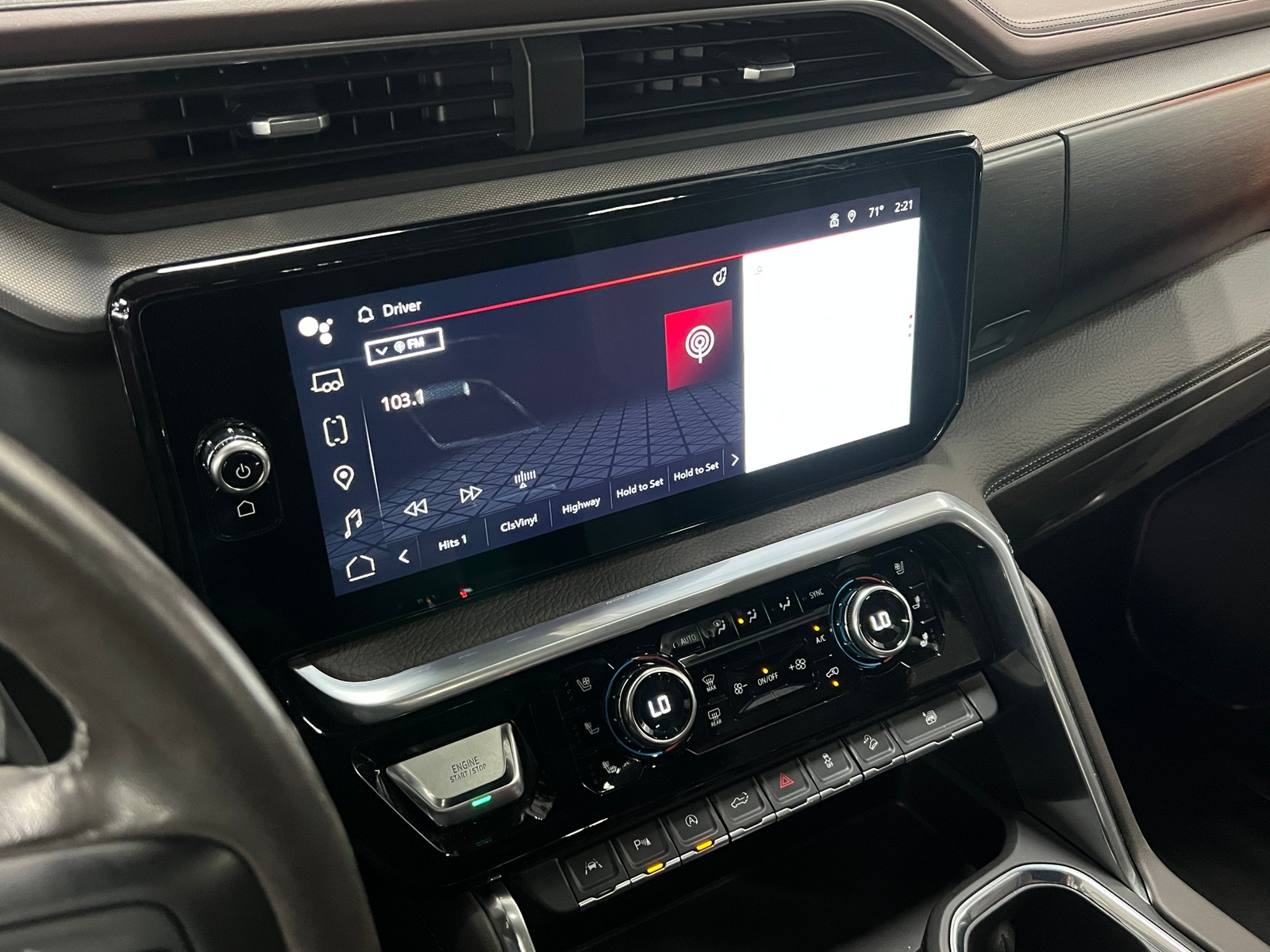 Thumbnail: 2022 GMC Sierra 1500 - 3