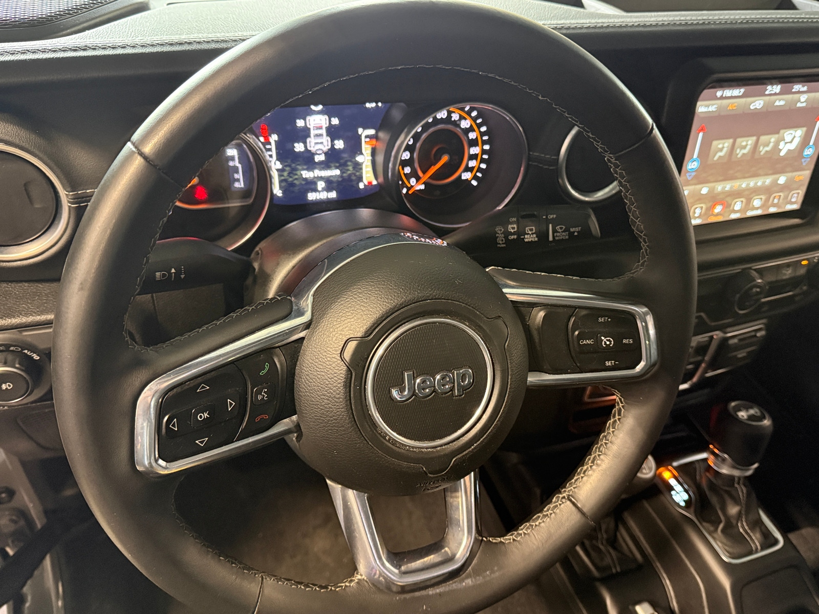 Thumbnail: 2018 Jeep Wrangler - 4