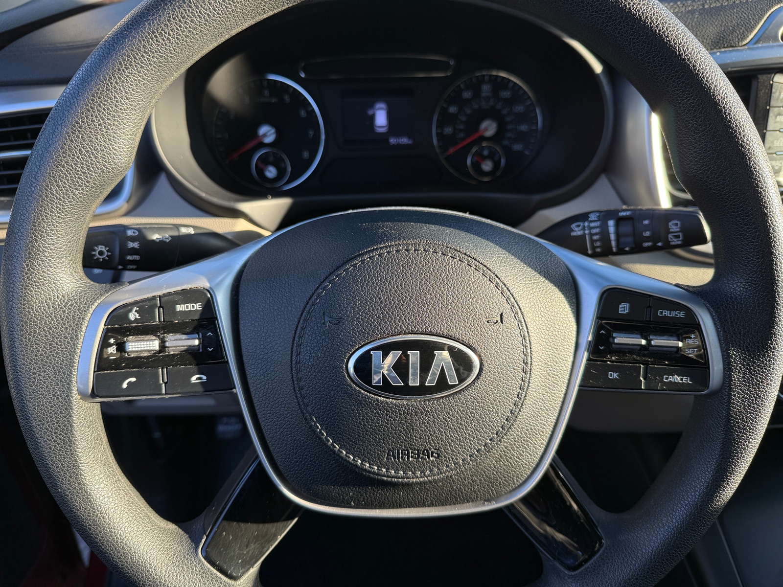Thumbnail: 2020 Kia Sorento - 5