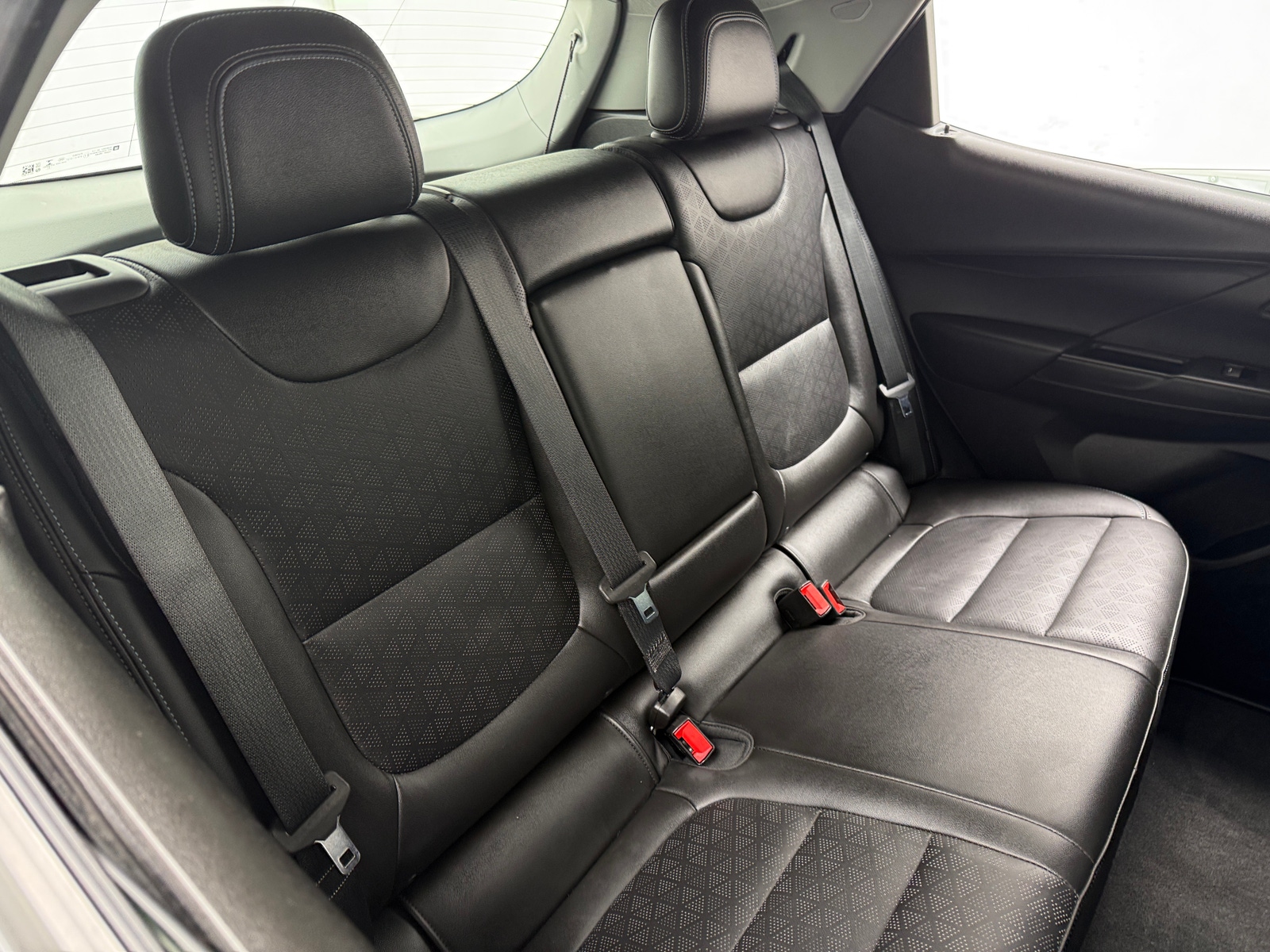 Thumbnail: 2022 Chevrolet Bolt EV - 5